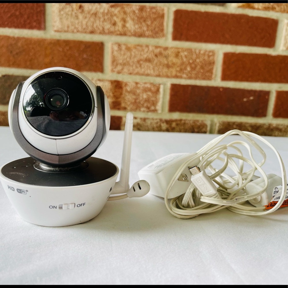 Motorola MBP85CONNECT Wi-Fi Video Baby Monitor Camera